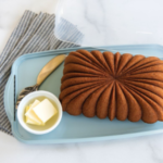 Contenedor de Loaf Cake - # 50050 Nordic Ware - Imagen 2